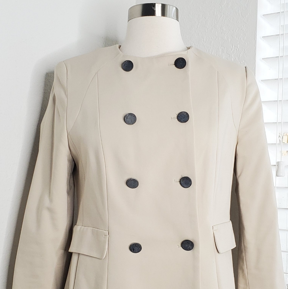 Zara Basic Collarless Double Breasted Coat L. - image 6